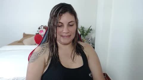 Secret Bella online show from April 2026 12:00:01 PM