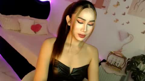 Vanessa online show from March 2026 12:25:02 AM