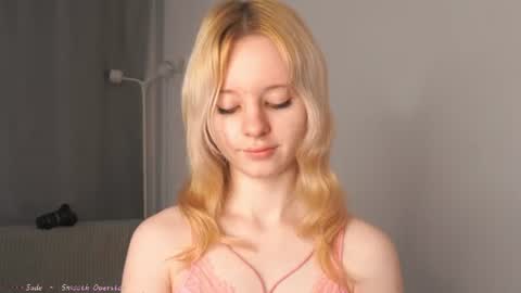 See Its honey bunny  im Lana online show from July 2026 04:23:01 PM