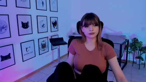 Selena ntmy online show from March 2025 07:49:02 PM