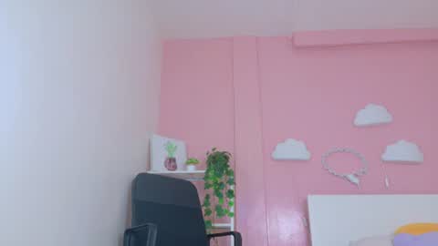 Snapshot of selenegibson__ chatting on July 2026 07:31:01 PM SELENE GIBSON online show from July 2026 07:31:01 PM
