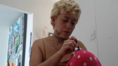 Snapshot of seley222 chatting on June 2026 07:12:02 PM Ask me online show from June 2026 07:12:02 PM