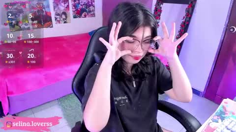 Selina online show from March 2026 03:55:01 AM