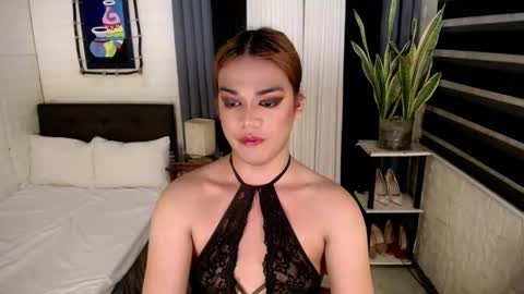 Snapshot of selinatshugecock chatting on March 2025 04:00:02 PM Selina online show from March 2025 04:00:02 PM