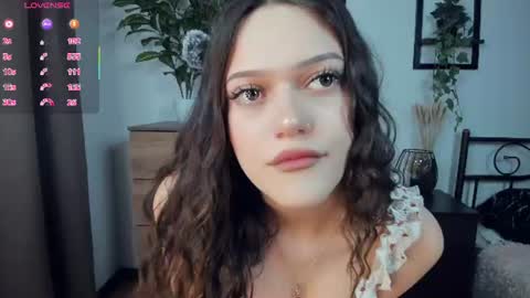 Julia online show from June 2026 07:16:02 AM