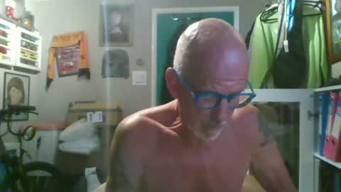 Snapshot of semajstretsa chatting on June 2026 09:57:02 PM frederick online show from June 2026 09:57:02 PM