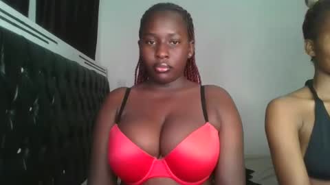 Snapshot of sensual_ria chatting on May 2026 08:28:02 PM sensual_ria online show from May 2026 08:28:02 PM