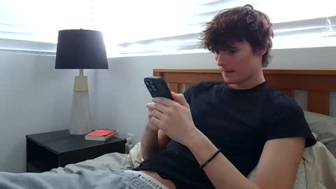 Cam online show from February 2025 07:16:01 PM