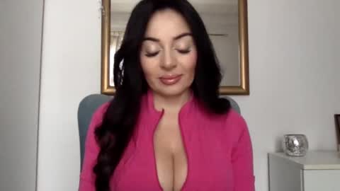 Snapshot of sensuallstella chatting on January 2026 07:46:02 AM sensuallstella online show from January 2026 07:46:02 AM