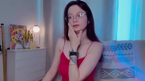 Snapshot of sensuallucy233 chatting on June 2026 06:27:02 AM sensuallucy233 online show from June 2026 06:27:02 AM