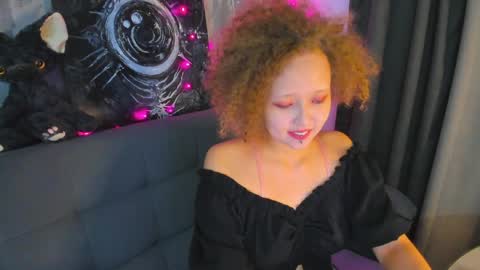 senya_sol online show from May 2026 09:23:01 PM