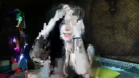 Seraphin Munster online show from March 2026 11:23:02 PM