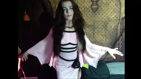 Snapshot of seraphinmunster chatting on June 2026 10:46:01 PM Seraphin Munster online show from June 2026 10:46:01 PM