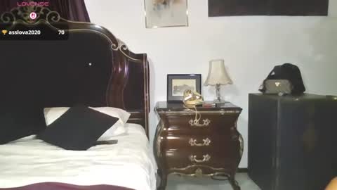 serenanyxon online show from July 2026 10:46:01 PM
