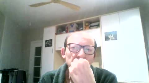 serrano49 online show from May 2026 03:35:02 AM