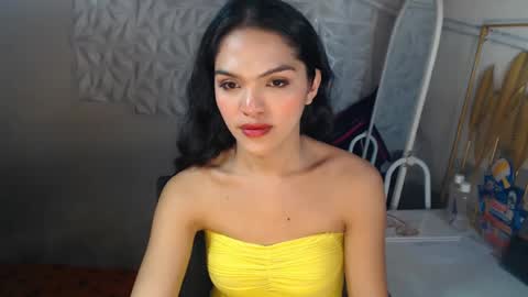 Bella online show from June 2026 01:43:02 PM