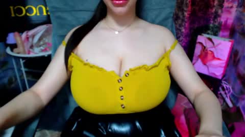 seu_cute online show from June 2026 07:14:02 AM