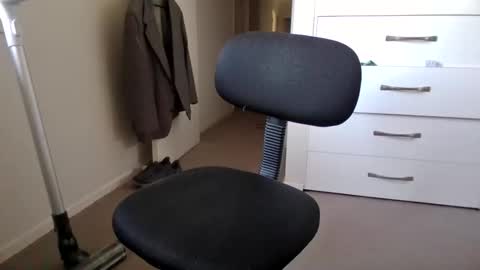 SevenUp online show from April 2026 12:58:02 AM