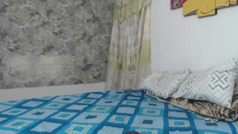 Snapshot of sexincompany chatting on December 2024 06:11:02 AM monserat y thony online show from December 2024 06:11:02 AM