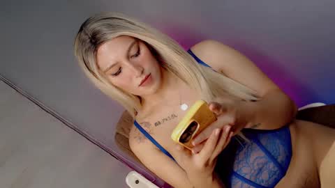 Britney Allen online show from February 2025 03:53:01 AM