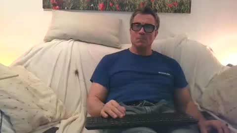 Sexurbation online show from May 2026 08:28:02 PM