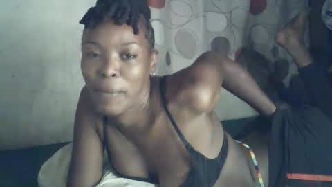 sexxy_curvy23 online show from February 2026 08:01:01 PM