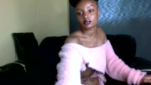 sexxy_daisyy online show from March 2026 06:17:01 AM