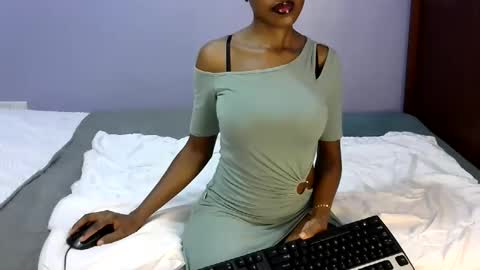 kiki online show from June 2026 08:45:01 PM