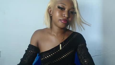 sexy_bluey247 online show from April 2026 03:58:02 PM
