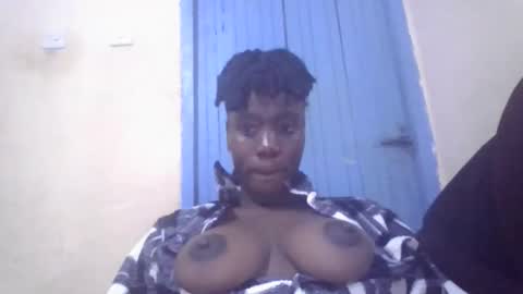 sexy_butty01 online show from April 2026 06:33:02 PM