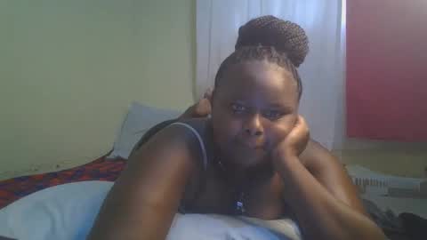 Snapshot of sexy_corn chatting on April 2026 11:22:02 AM Connie online show from April 2026 11:22:02 AM