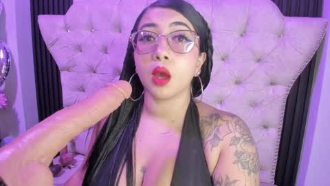  C R I S T A L  online show from April 2026 06:57:02 PM