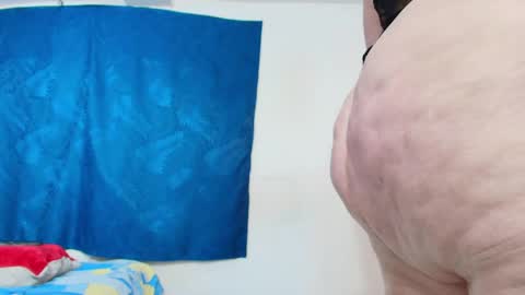 Snapshot of sexy_curvi chatting on June 2026 03:51:02 PM karla instagram online show from June 2026 03:51:02 PM