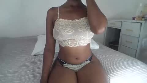 Ellahh online show from April 2026 09:59:01 AM