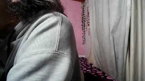 Snapshot of sexy_lolas chatting on June 2026 06:37:02 AM sexy lolas online show from June 2026 06:37:02 AM