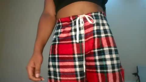 Snapshot of sexy_lyna chatting on June 2026 04:33:01 AM sexy_lyna online show from June 2026 04:33:01 AM