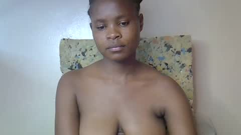 Molyne online show from April 2026 11:31:02 AM