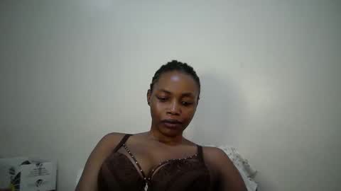 sexy_muna2 online show from April 2026 10:05:02 PM