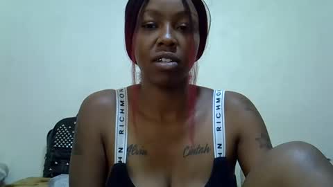 Snapshot of sexy_quinter chatting on April 2026 12:24:01 PM Quinter online show from April 2026 12:24:01 PM