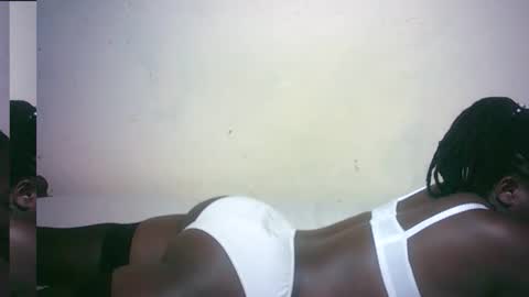 sexy_sandrah online show from February 2026 04:29:02 AM