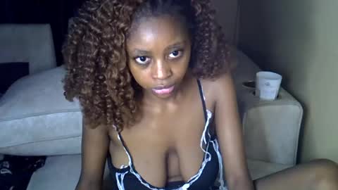 Snapshot of sexy_short chatting on June 2026 07:23:01 PM Janet online show from June 2026 07:23:01 PM