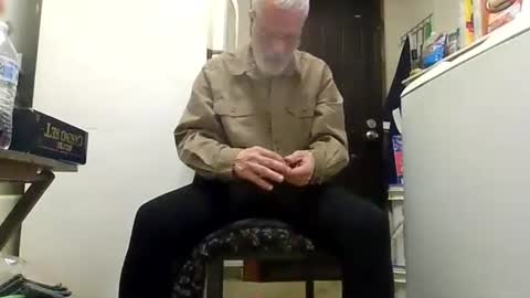 Daddy online show from April 2026 08:53:01 PM