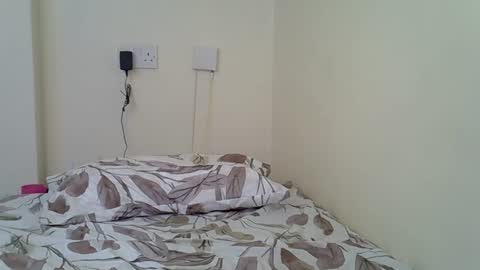 Snapshot of sexy_yello chatting on October 2025 09:40:01 AM Bantu girl online show from October 2025 09:40:01 AM