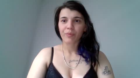 sexybaddiespell online show from April 2026 09:17:01 PM