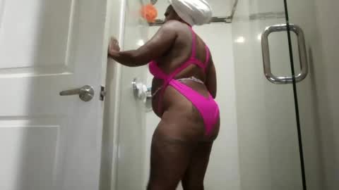 sexybella81 online show from July 2026 11:19:02 AM
