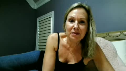 Snapshot of sexyfloridamilf chatting on June 2026 02:25:02 PM LisaisLuscious online show from June 2026 02:25:02 PM