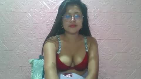sexyjessa20 online show from March 2026 05:02:01 AM