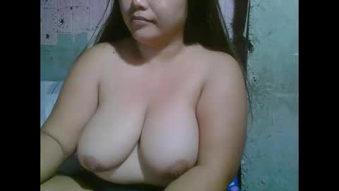 sexykittymom online show from April 2026 09:56:02 PM