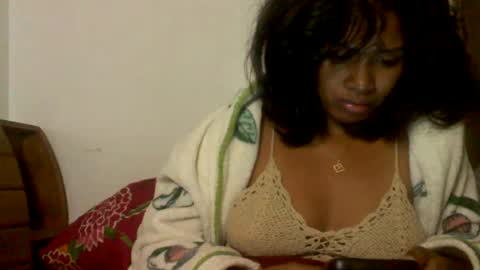 sexylarra12 online show from May 2026 02:19:01 AM
