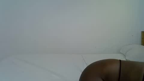 sexyleilah online show from October 2025 01:23:04 PM